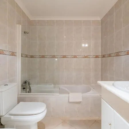 Encosta Superb Two Bedroom Lejlighed Portimão